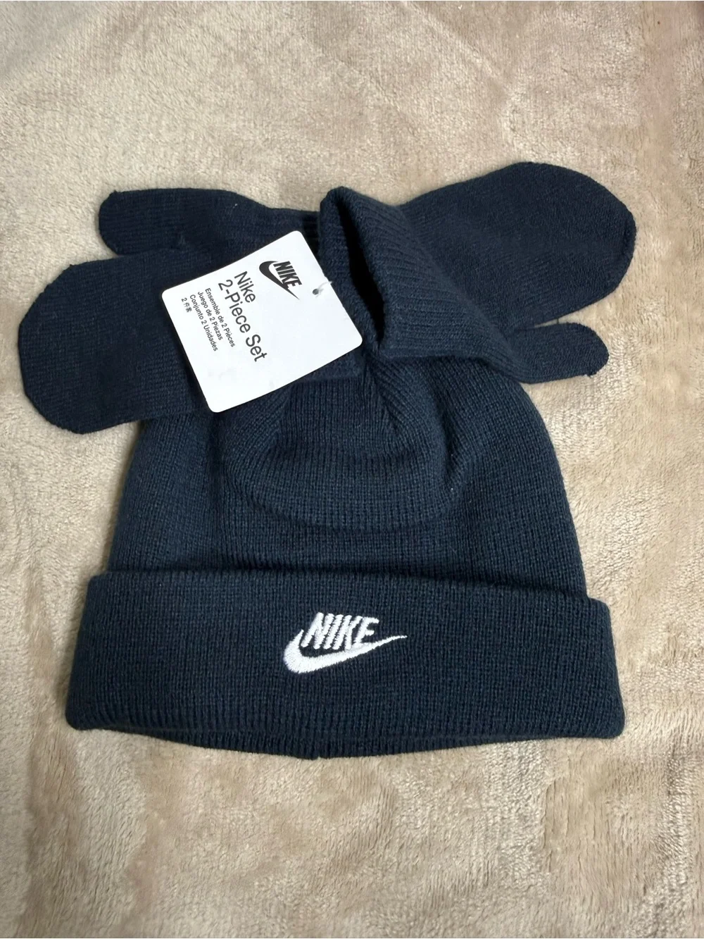 Nike 2-piece toddler beanie and mittens set